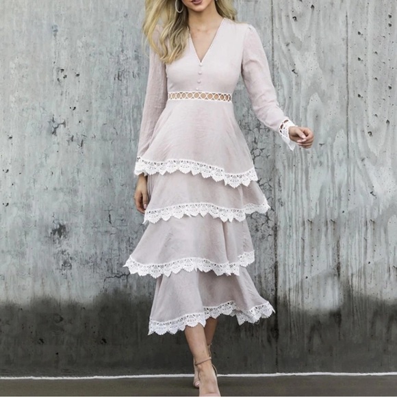 Endless Rose Linen and Lace Rose Tiered Maxi - Picture 2 of 9